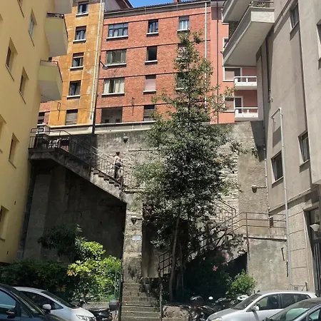 Comfort Moderno A Per Vivere Un Local Apartment